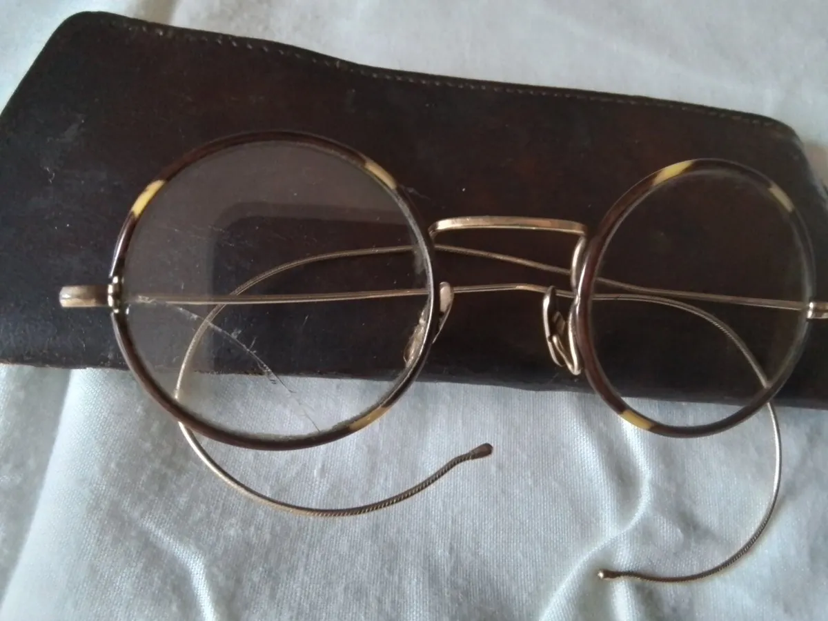 Spectacles - Image 3