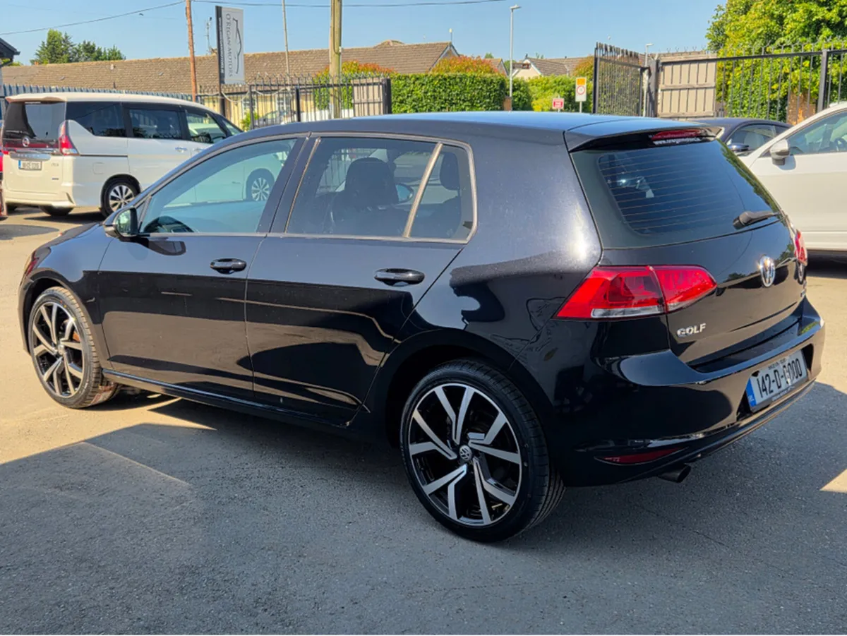 Volkswagen Golf 1.2 TSI TRENDLINE AUTO - Image 4