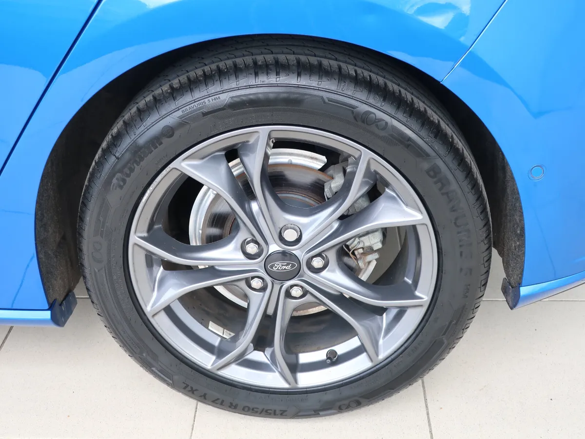 2021 FOCUS 1.5TDCi ST-LINE EDITION 5DR 120PS - Image 4