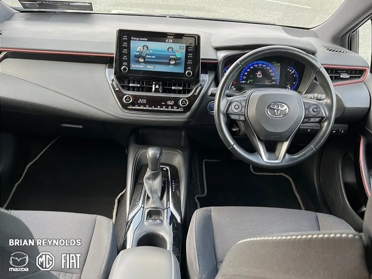 Toyota Corolla 1.8 Hybrid Luna Sport Hatchback - Image 3