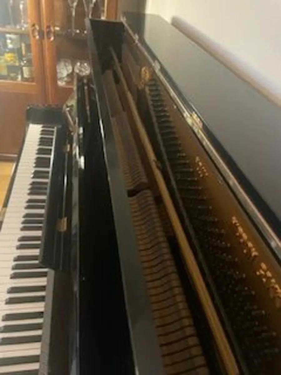 Piano - Yamaha U1 - Image 3