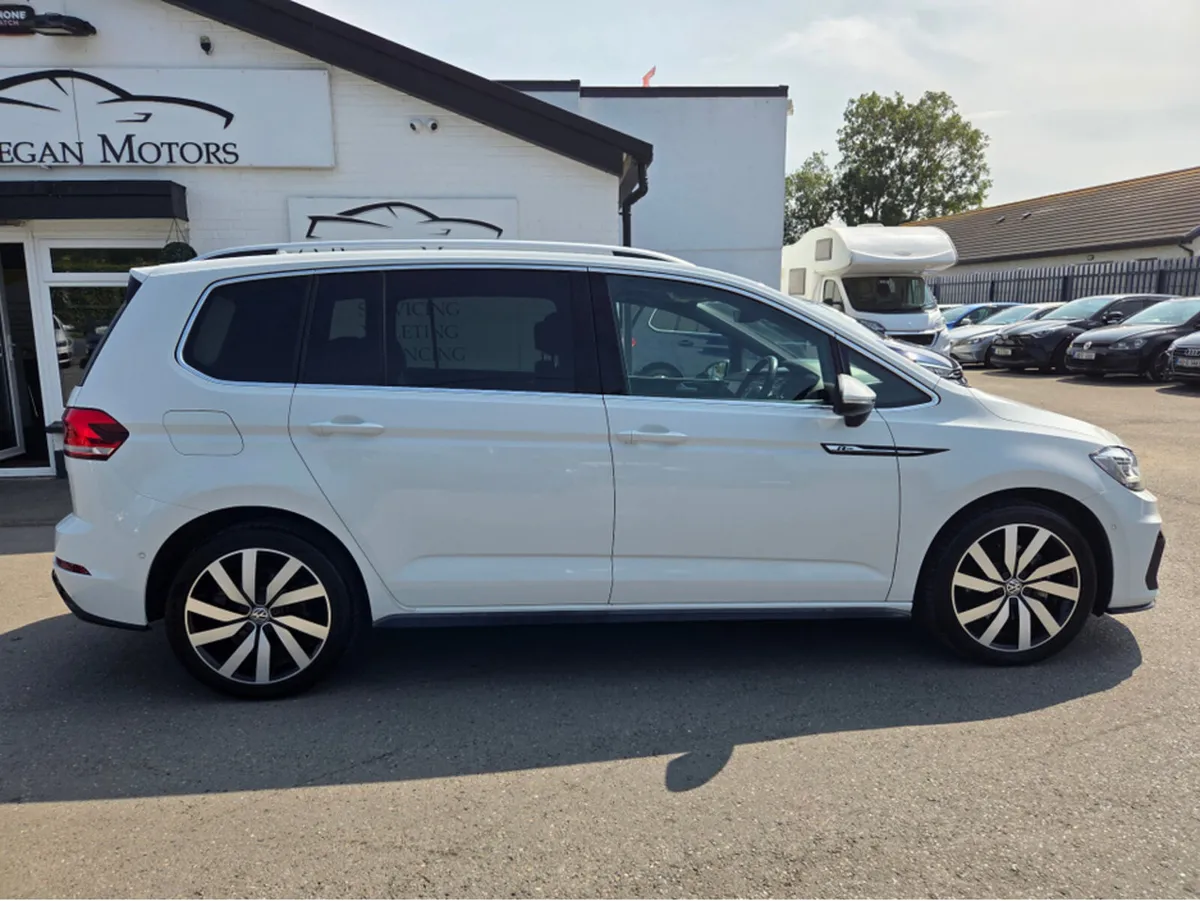 Volkswagen Touran 1.4 TSI R-LINE 7-SEATER AUTO - Image 2