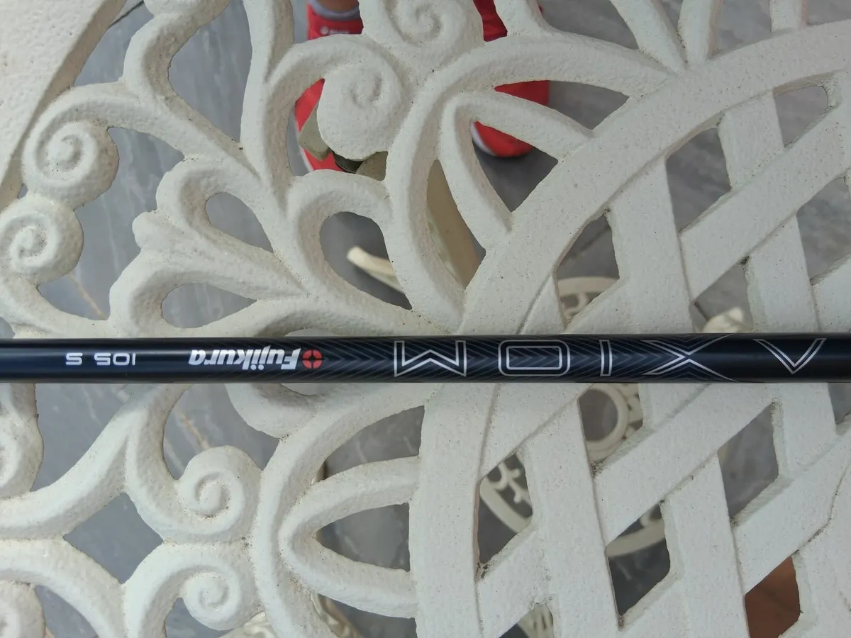 Fujikura Axiom Graphite Shafts - Image 1