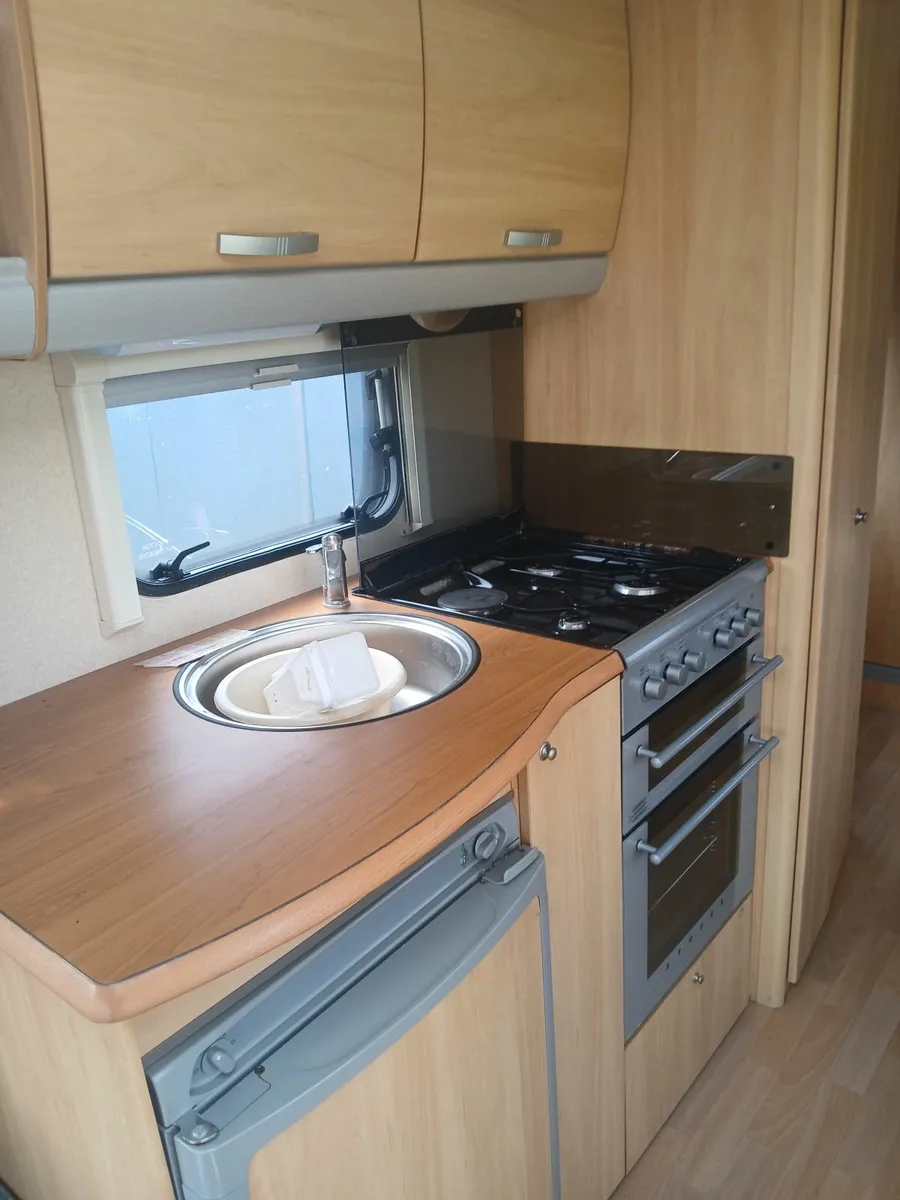 Caravan-Sterling Europa - Image 3