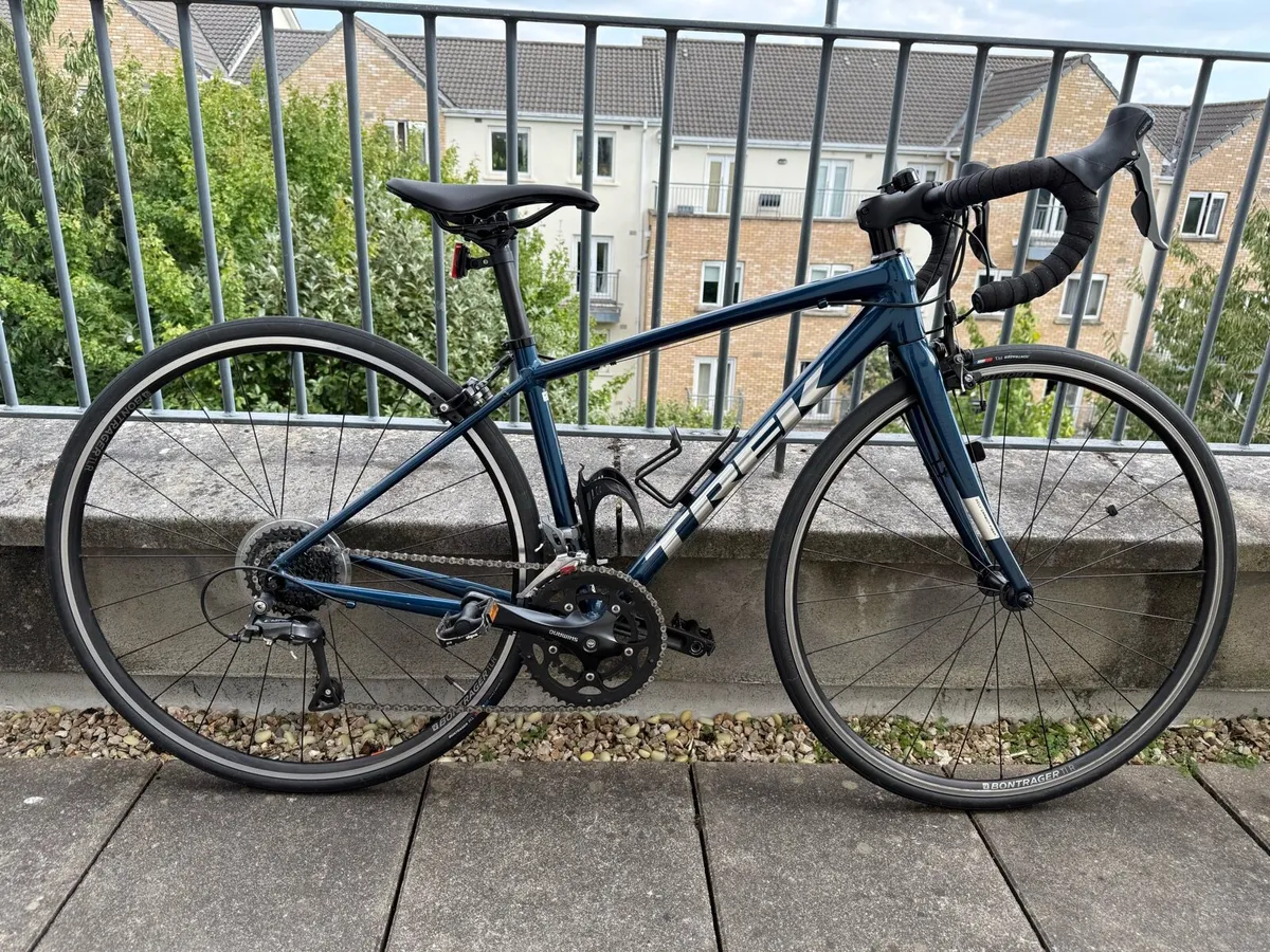 Trek - Road bike - Image 1