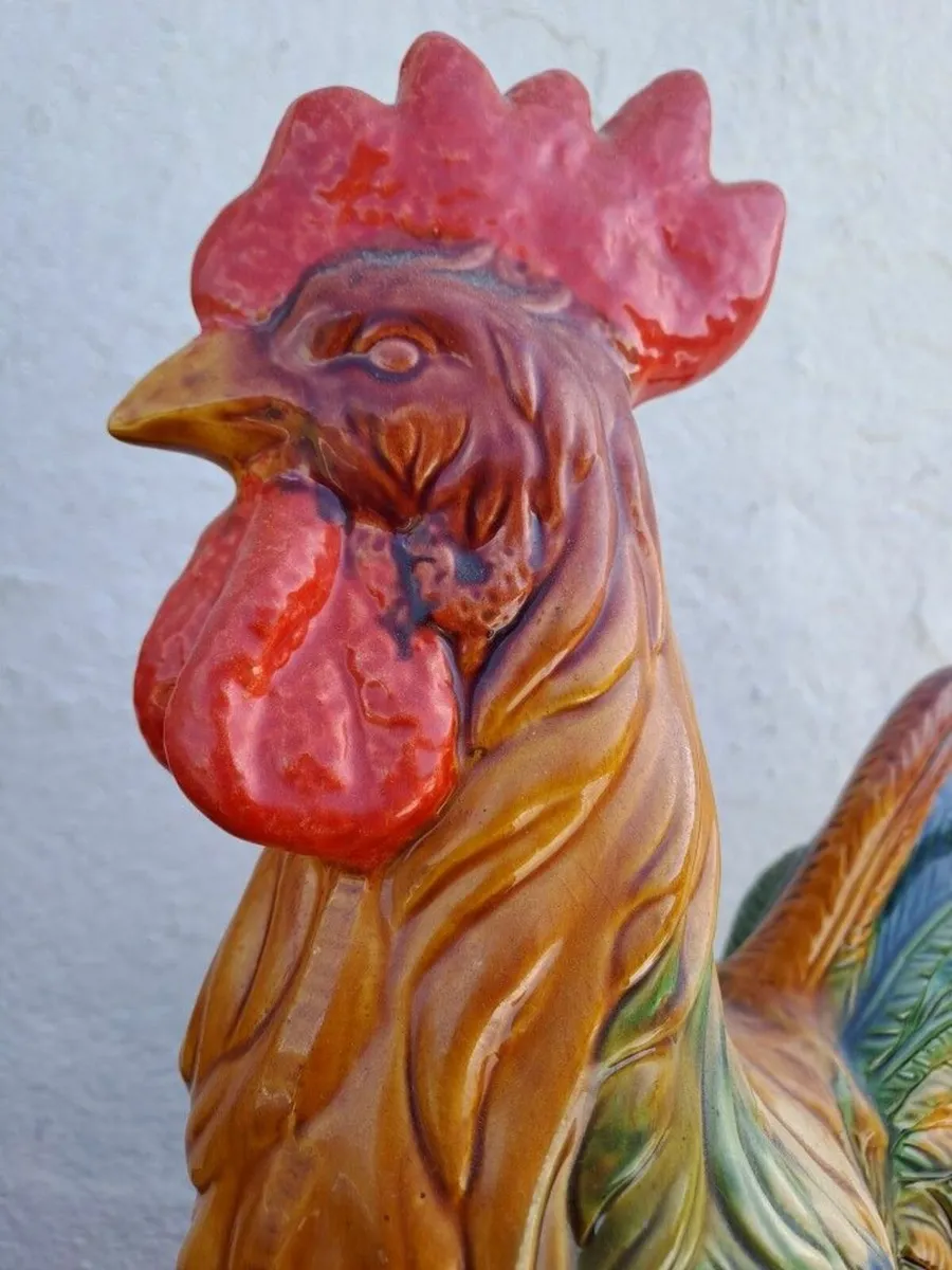 Stunning Cockeral & Hen Statues - Image 4
