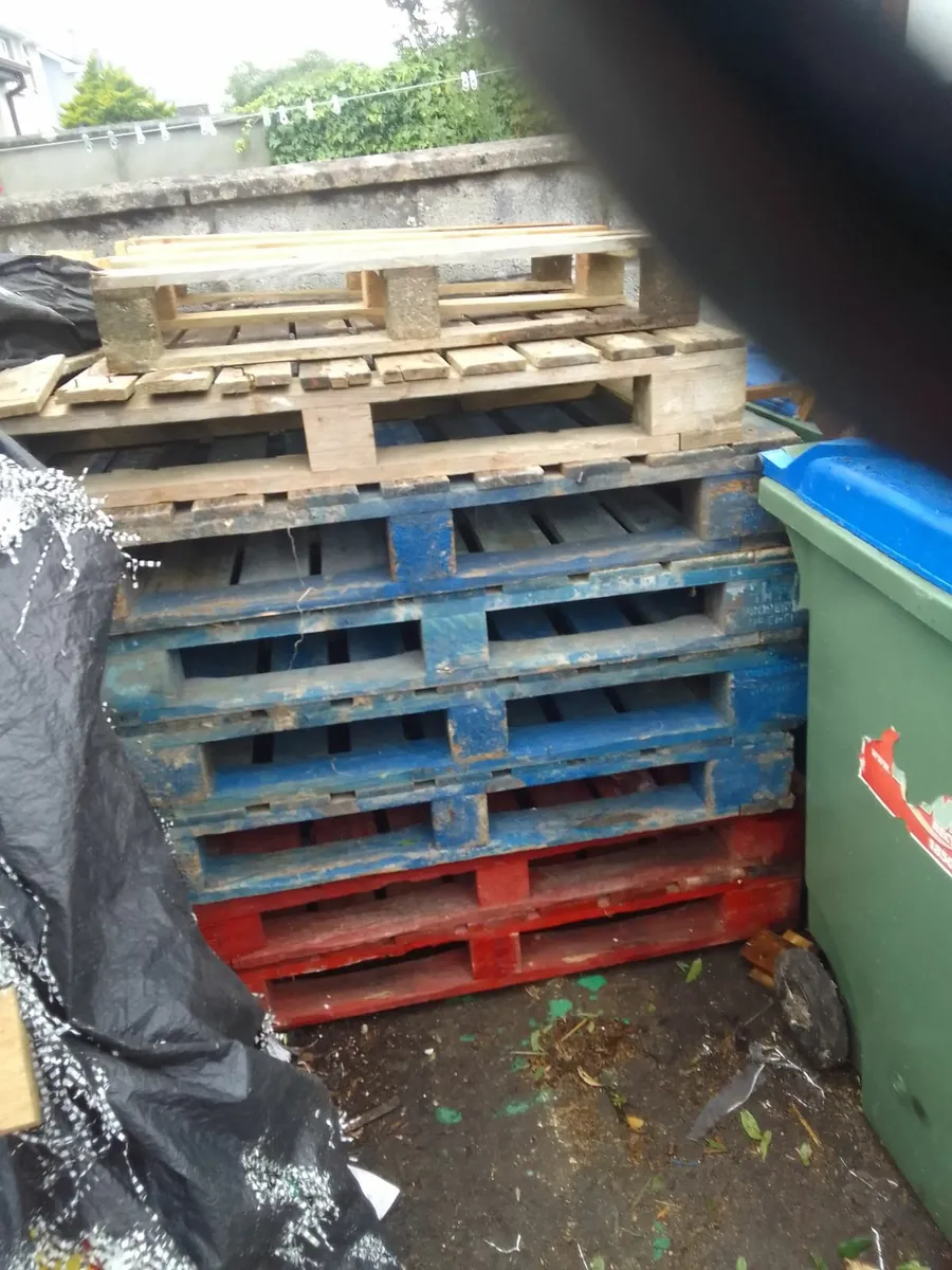 Pallets - Image 2