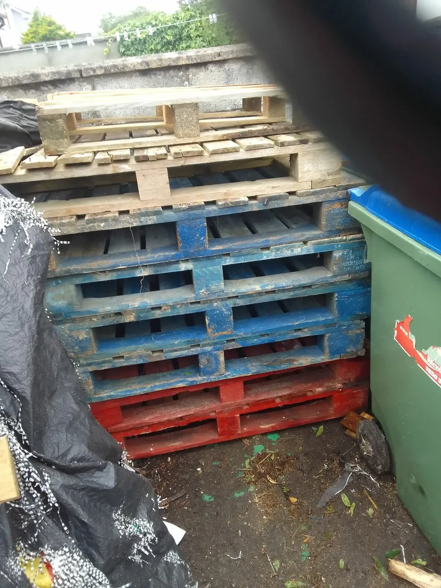 Pallets - Image 4