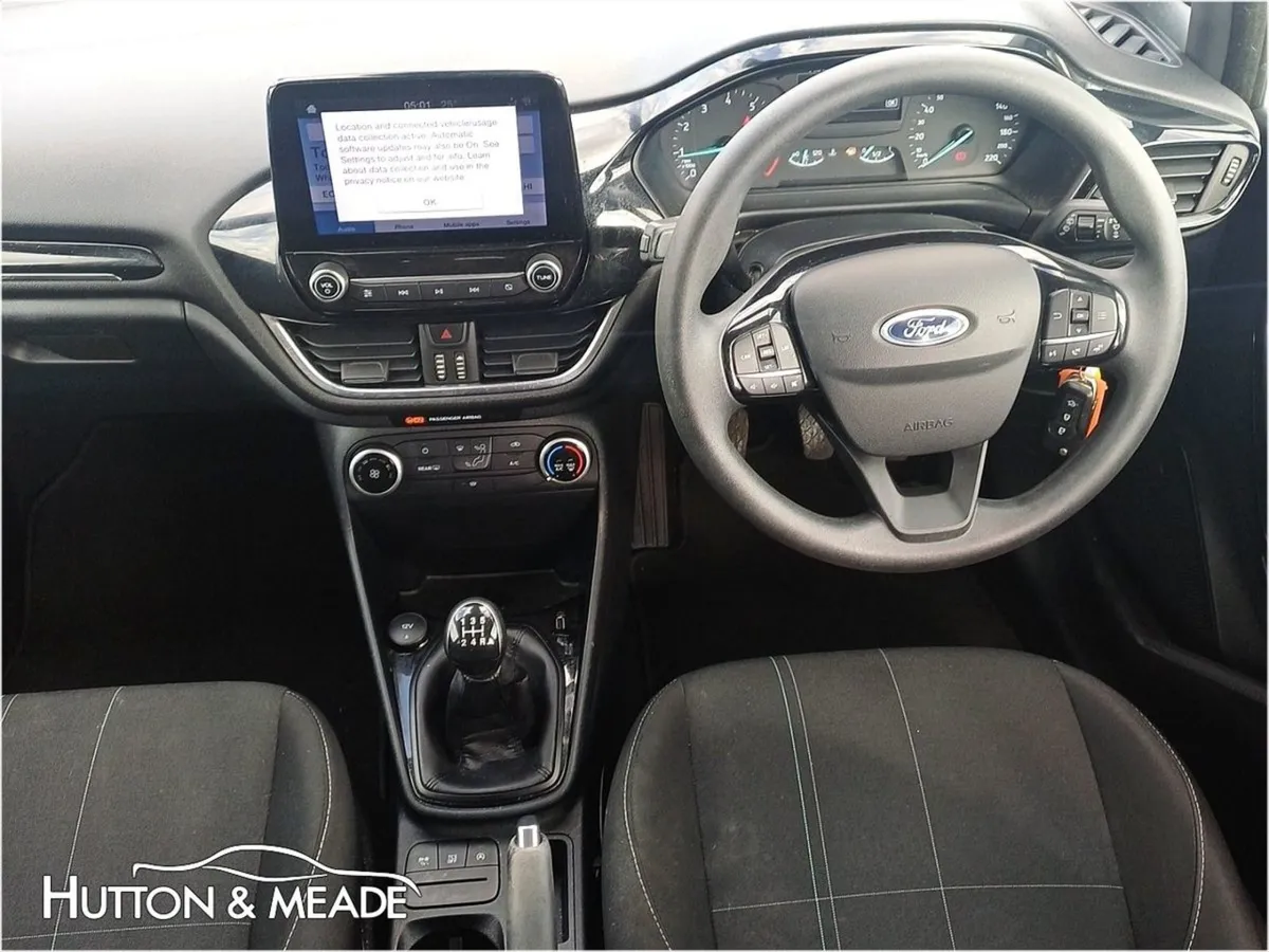 Ford Fiesta Zetec 1.1 Petrol 5dr - Image 4