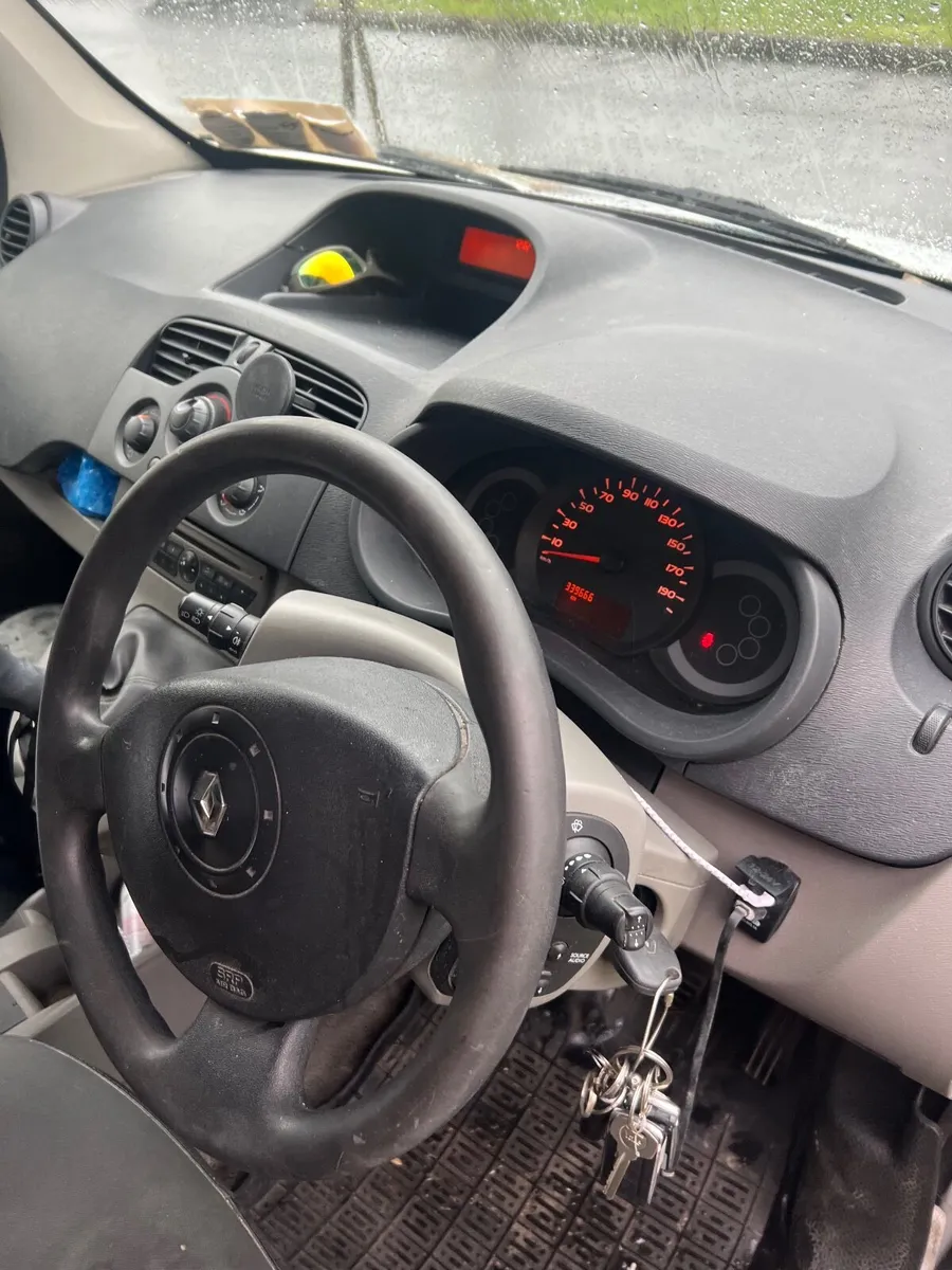 Renault Kangoo 2010 new cvrt!!! - Image 2