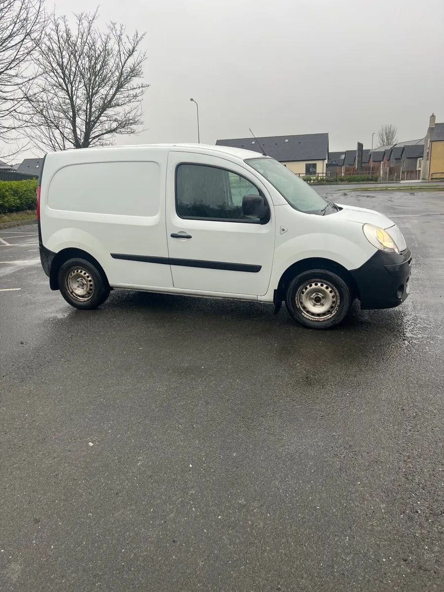 Renault Kangoo 2010 new cvrt!!! - Image 1