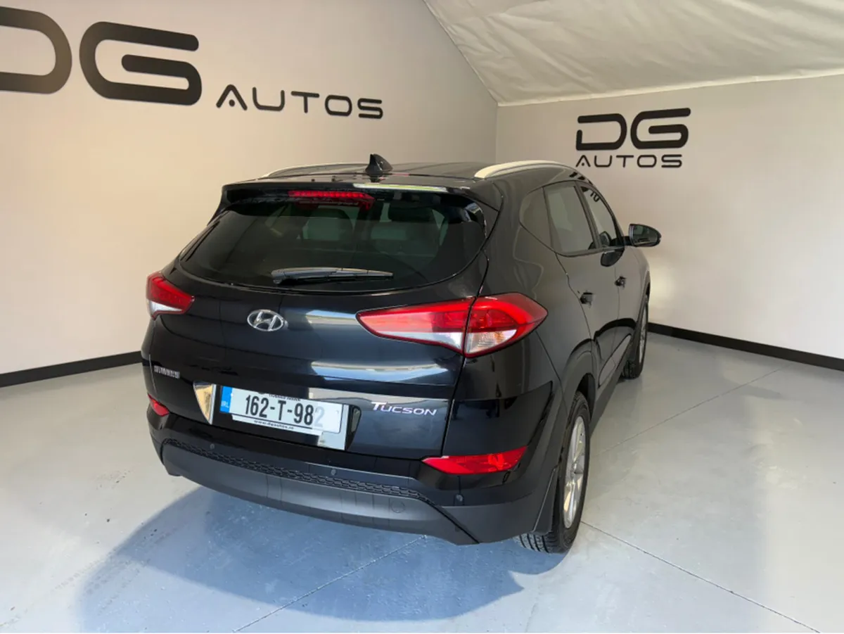 Hyundai Tucson EXECUTIVE 5DR - Image 3