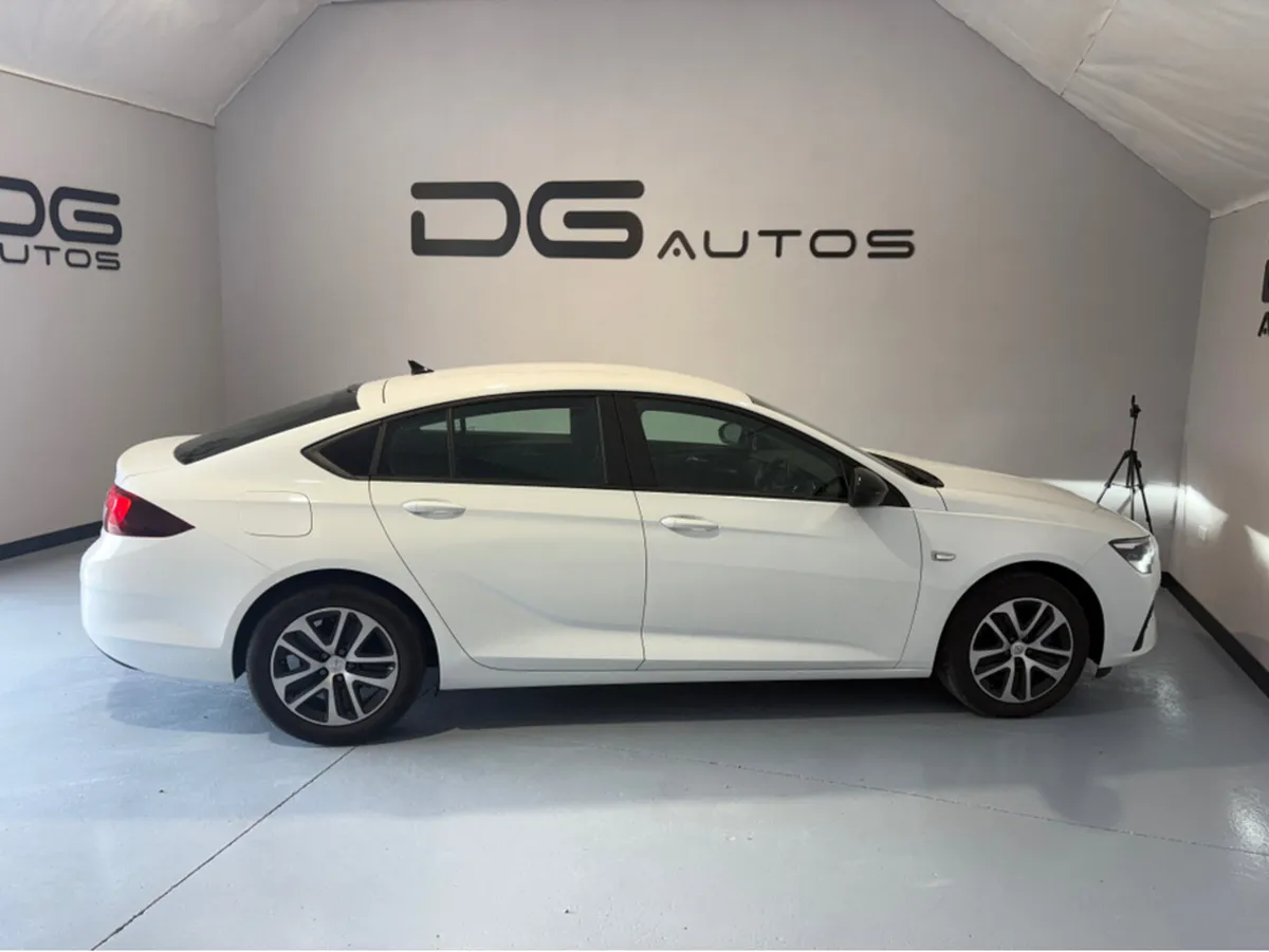 Opel Insignia GRAND SC-1.5 122PS-DSL 122PS DSL 6SP - Image 2