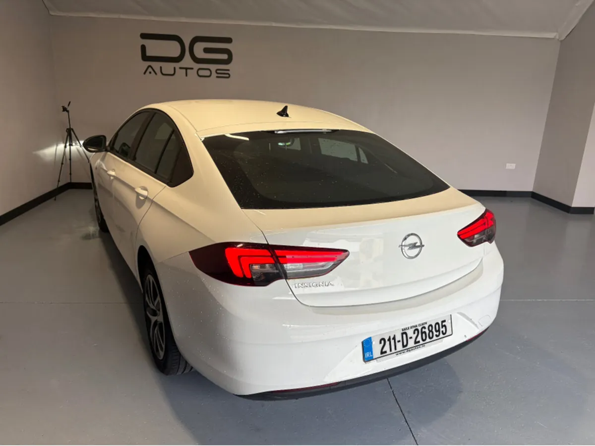 Opel Insignia GRAND SC-1.5 122PS-DSL 122PS DSL 6SP - Image 4
