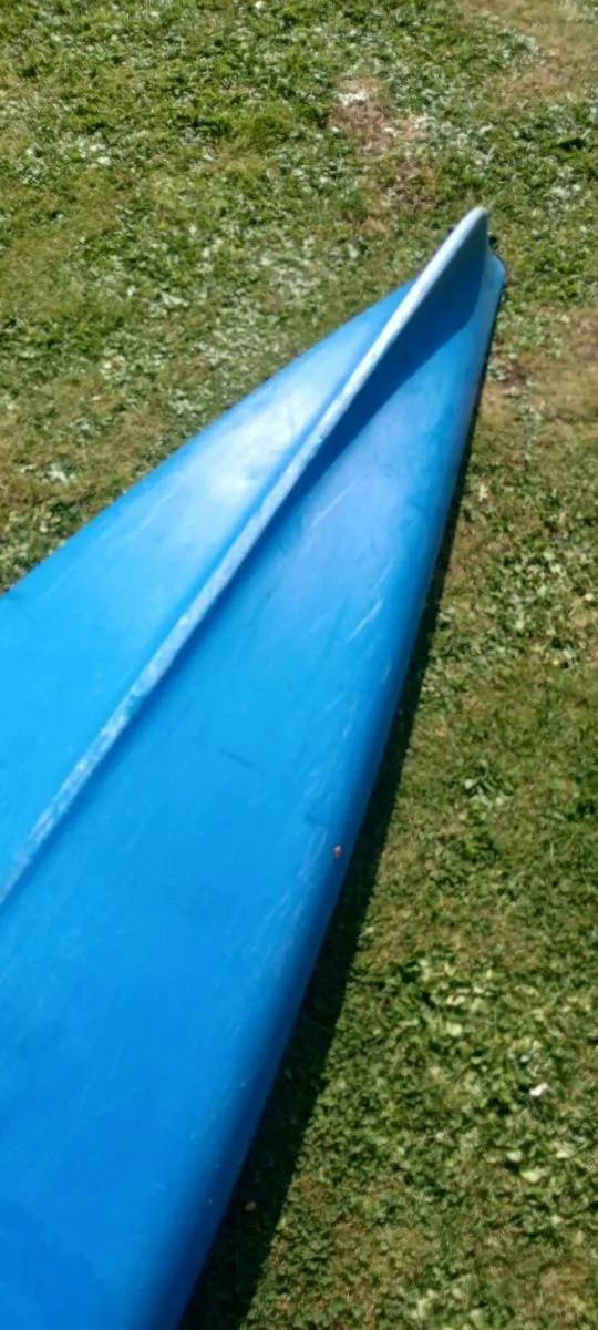 Kayaks (3) & accessories - Image 4