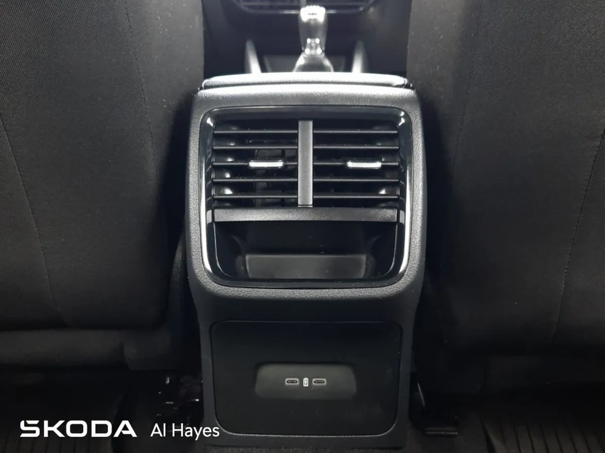 Skoda Octavia  tiny Mileage upgraded Wheels ambit - Image 4