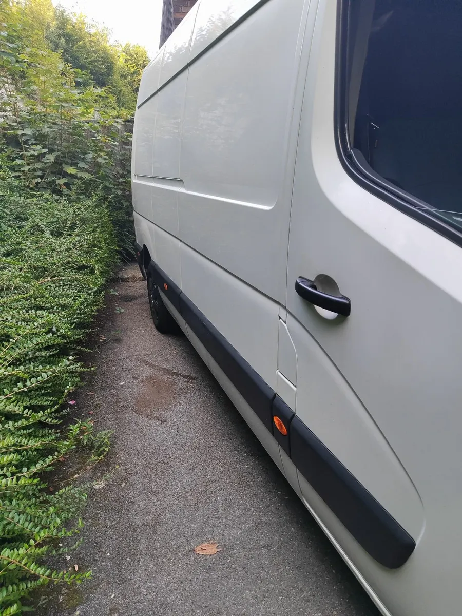 Renault Master 2017 - Image 4