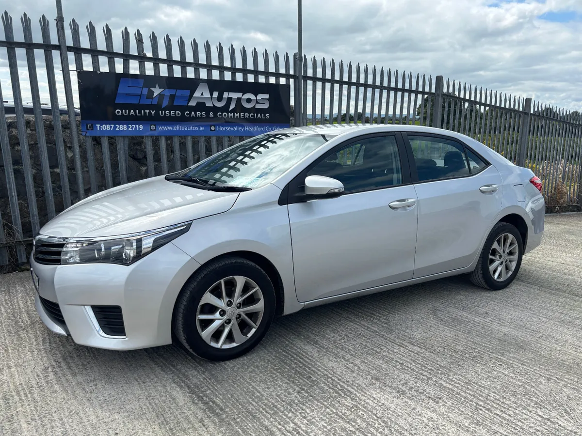 Toyota Corolla 2015 - Image 3