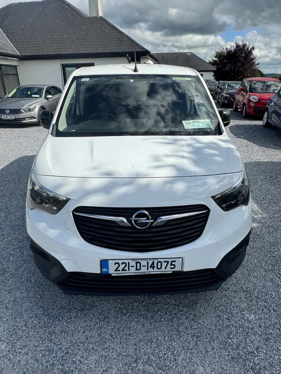 Opel Combo 2022 price includes vat - Image 2
