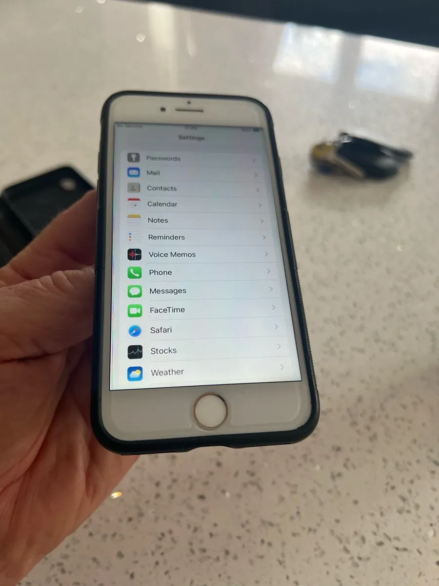 iPhone 7 - Image 4