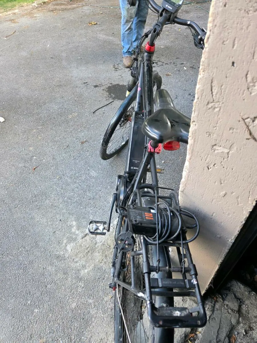 Bosch active line electric bike - Image 2