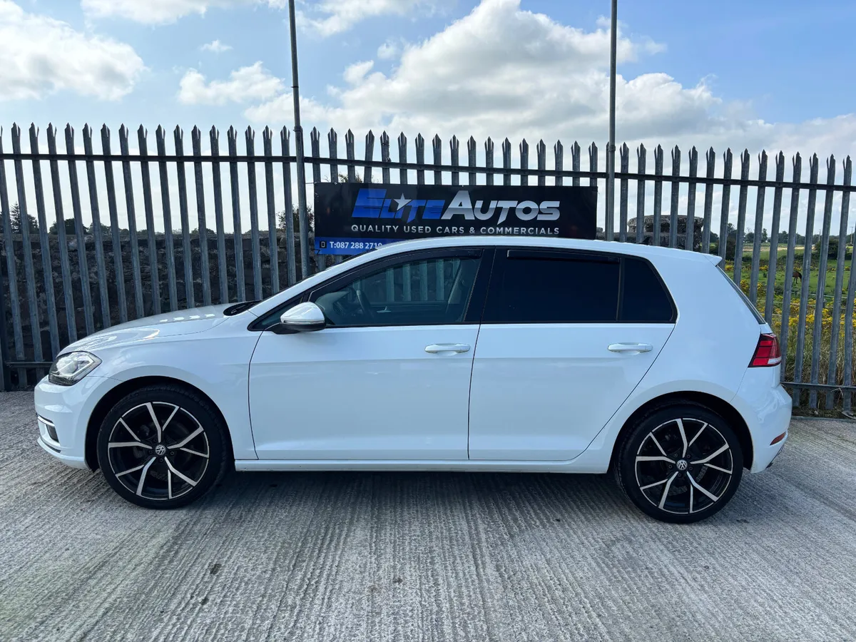 Volkswagen Golf TSI DSG Comfortline  2018 - Image 4