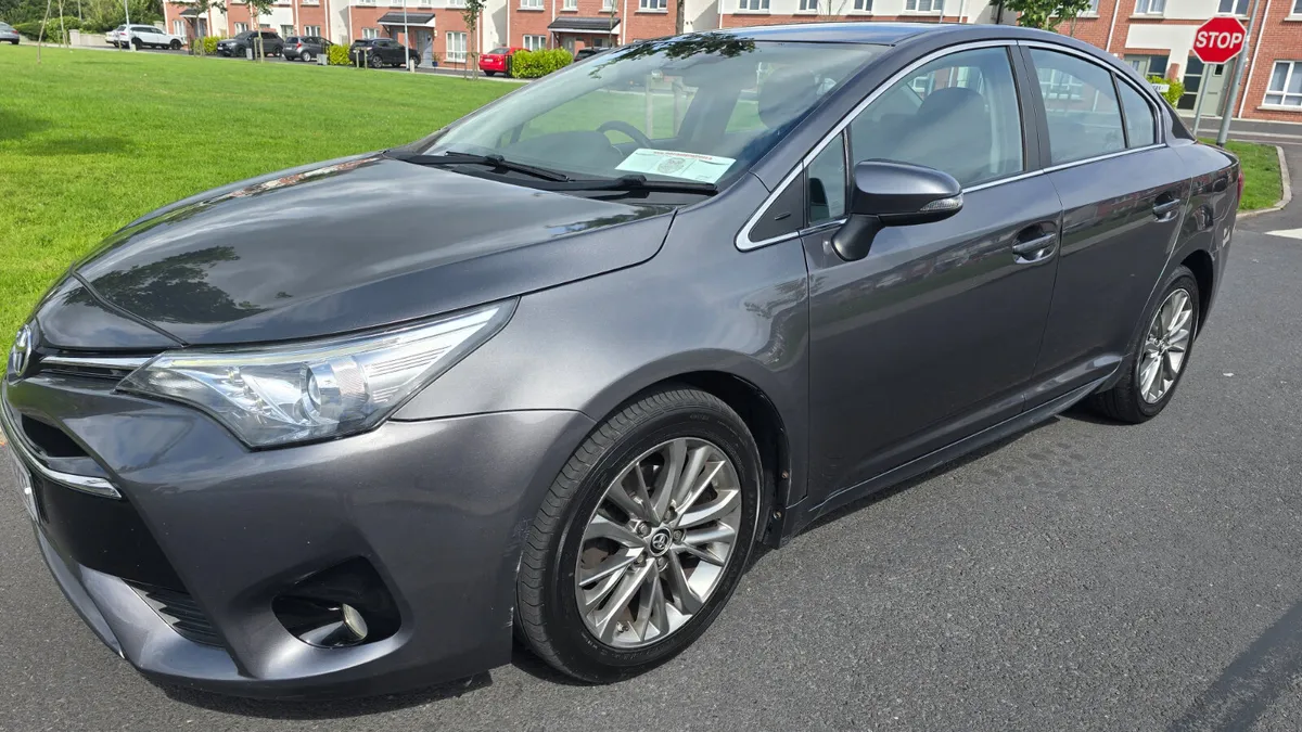 Toyota Avensis 2017 Business model - Image 1