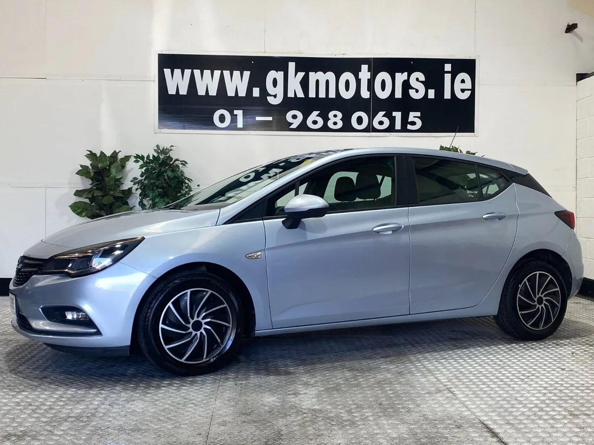 Opel Astra 2017///FINANCE AVAILABLE//// - Image 3