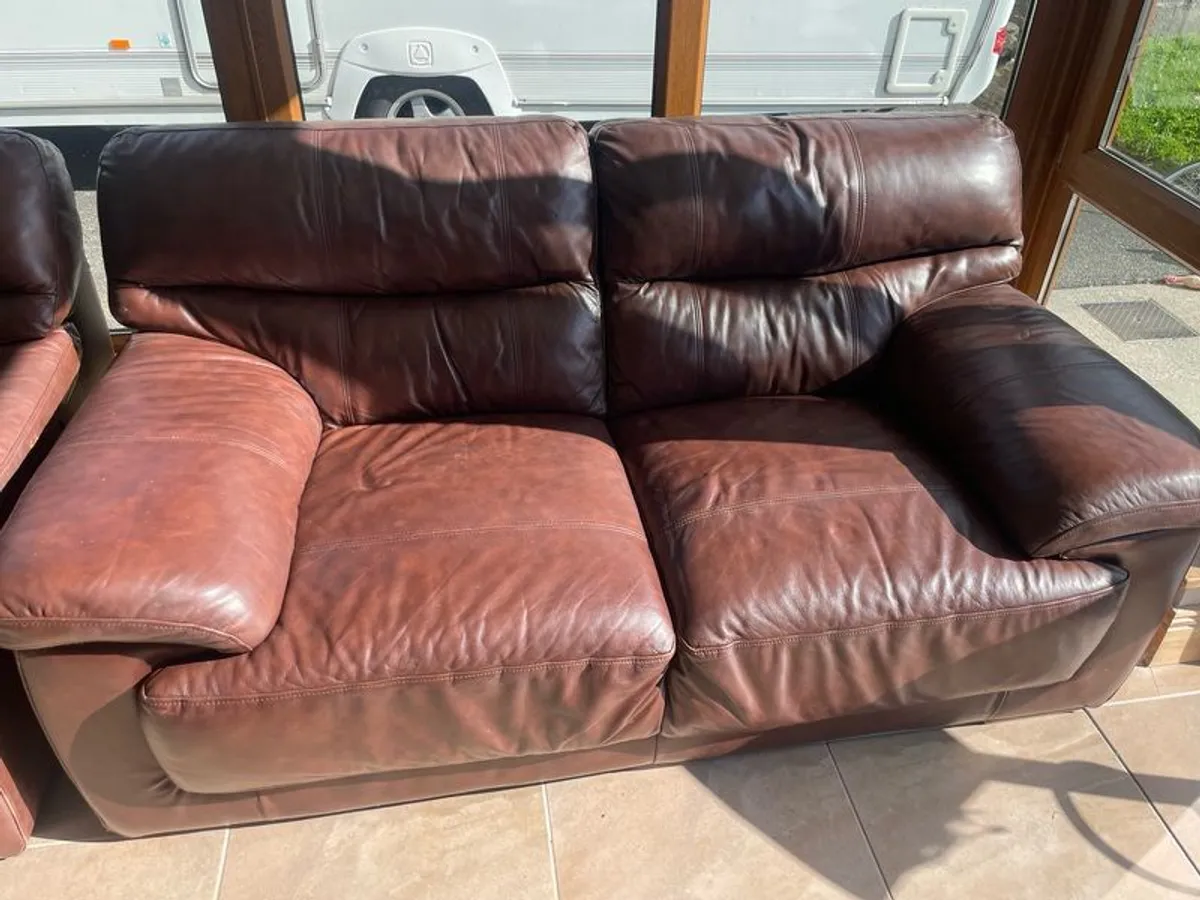 couches - Image 3