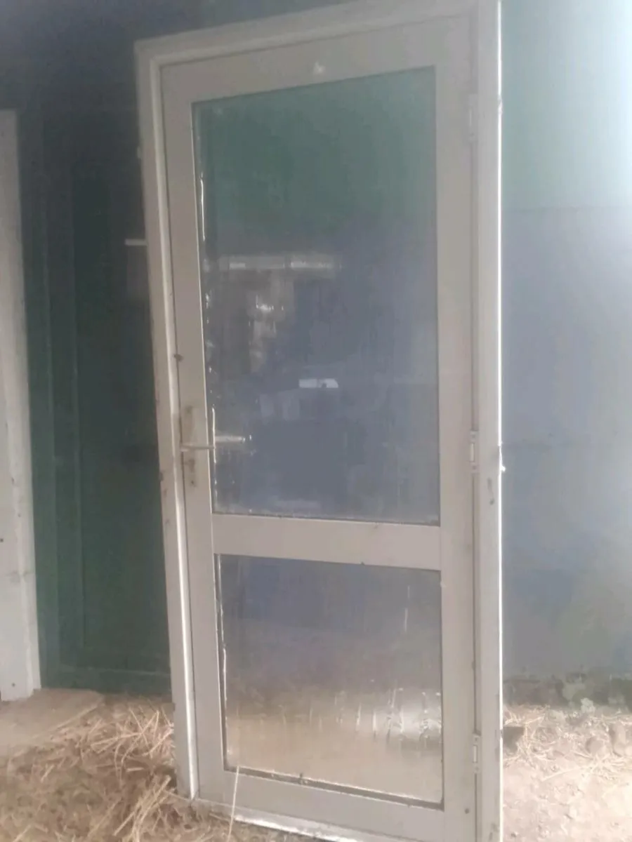 For sale windows and doors - Image 2