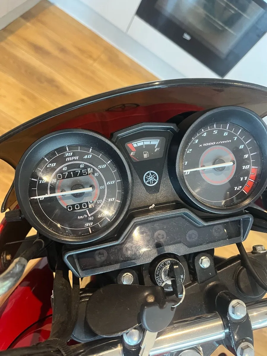 Yamaha ybr 125 - Image 4