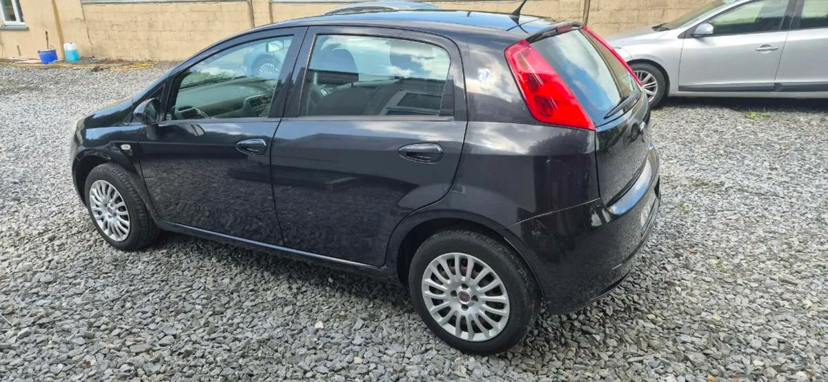 Fiat punto Taxed&NCT'D €2800 - Image 3