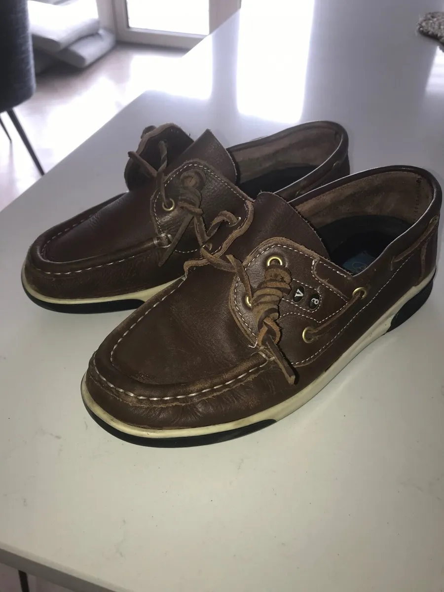 Dubarry school shoes - Image 2