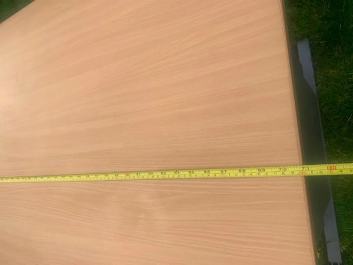 Beech Executive Office Desks: - Image 4