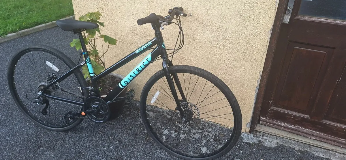 Freespirit District Womens Bike - Image 3