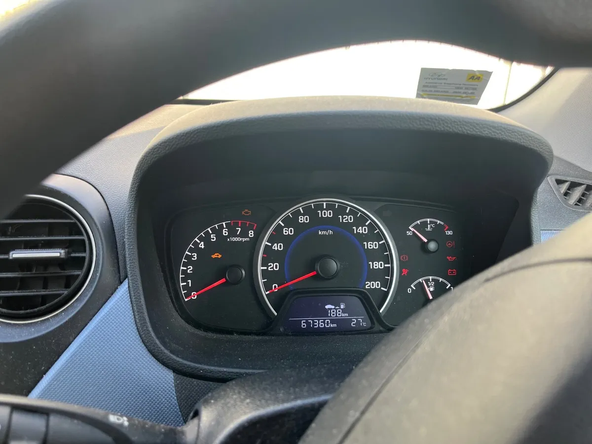 Hyundai i10 2019 - Image 2
