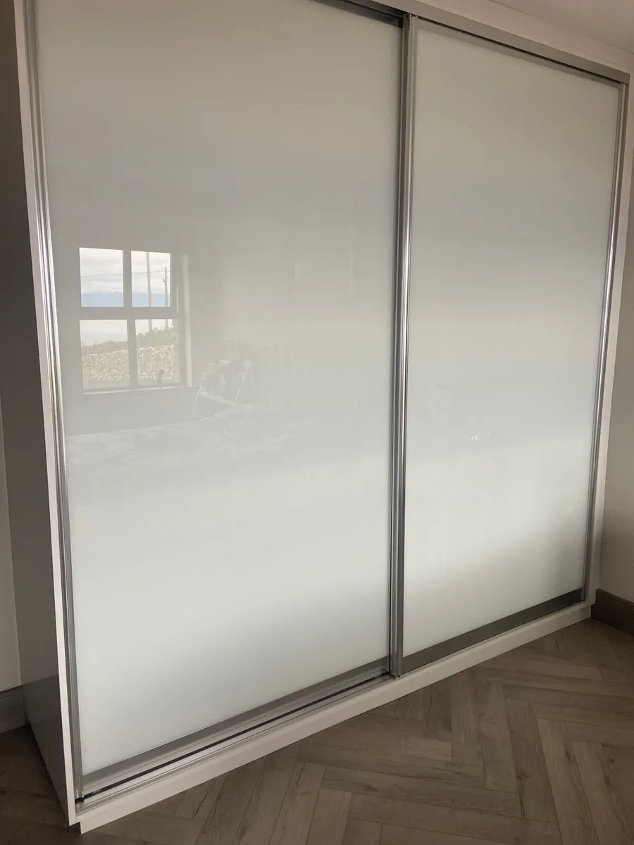 Sliderobe doors - Image 3