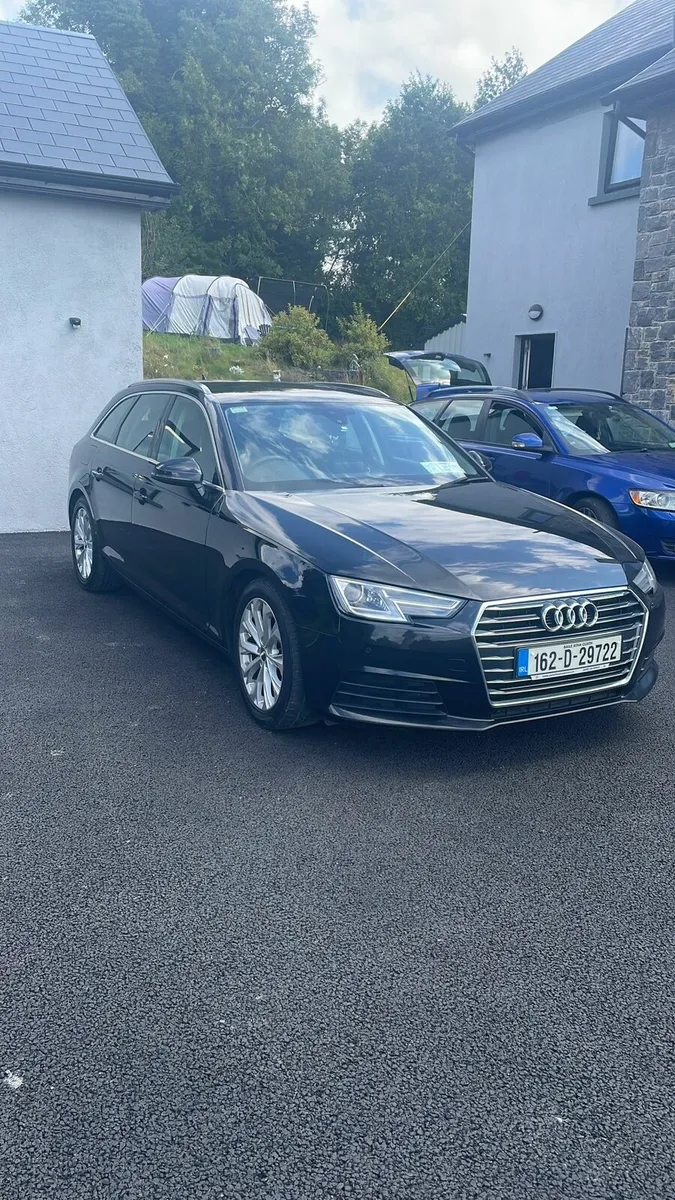 Audi A4 Avant estate - Image 2