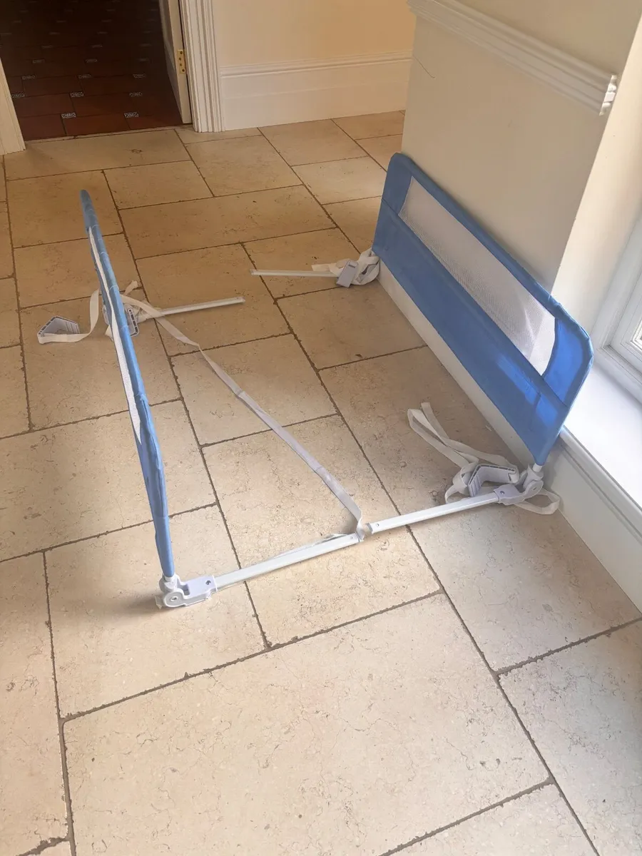 Bed barrier - Image 1
