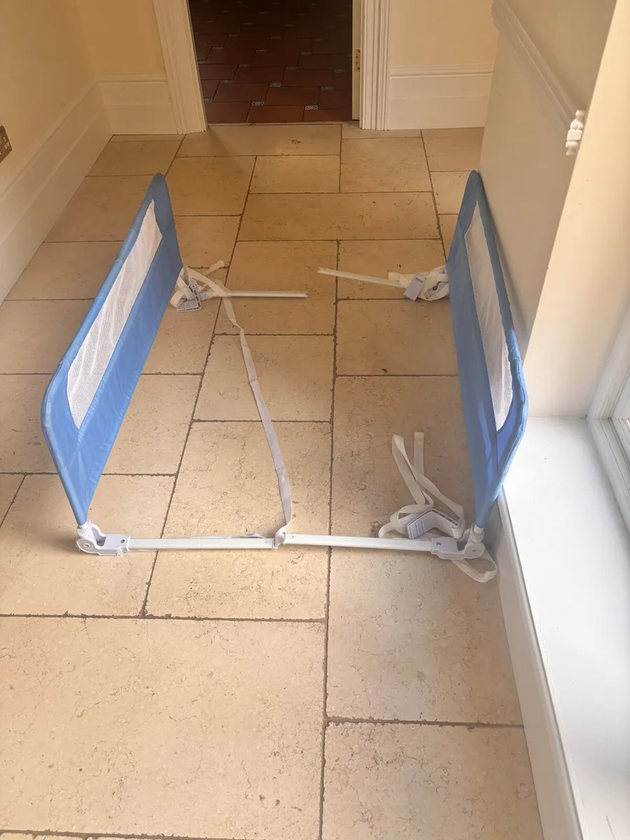 Bed barrier - Image 2