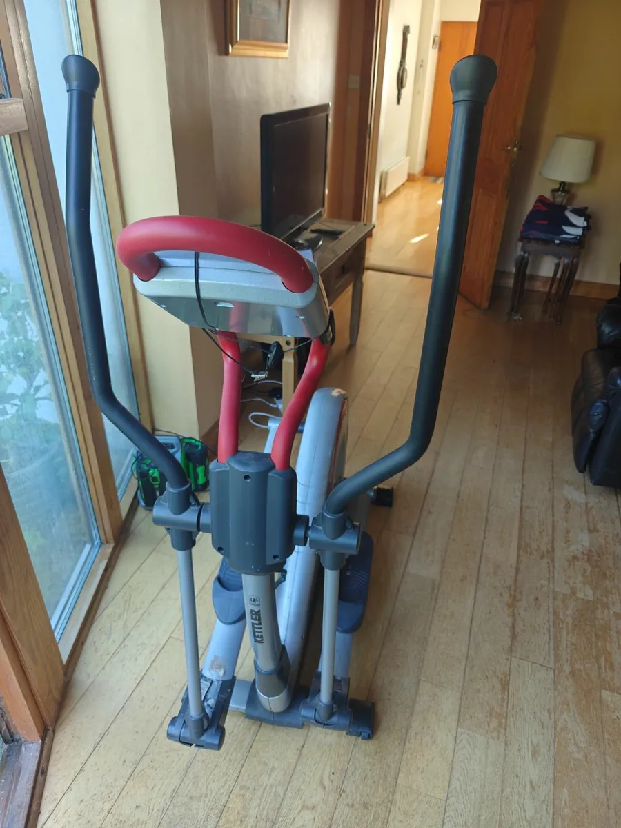 Crosstrainer - Image 2