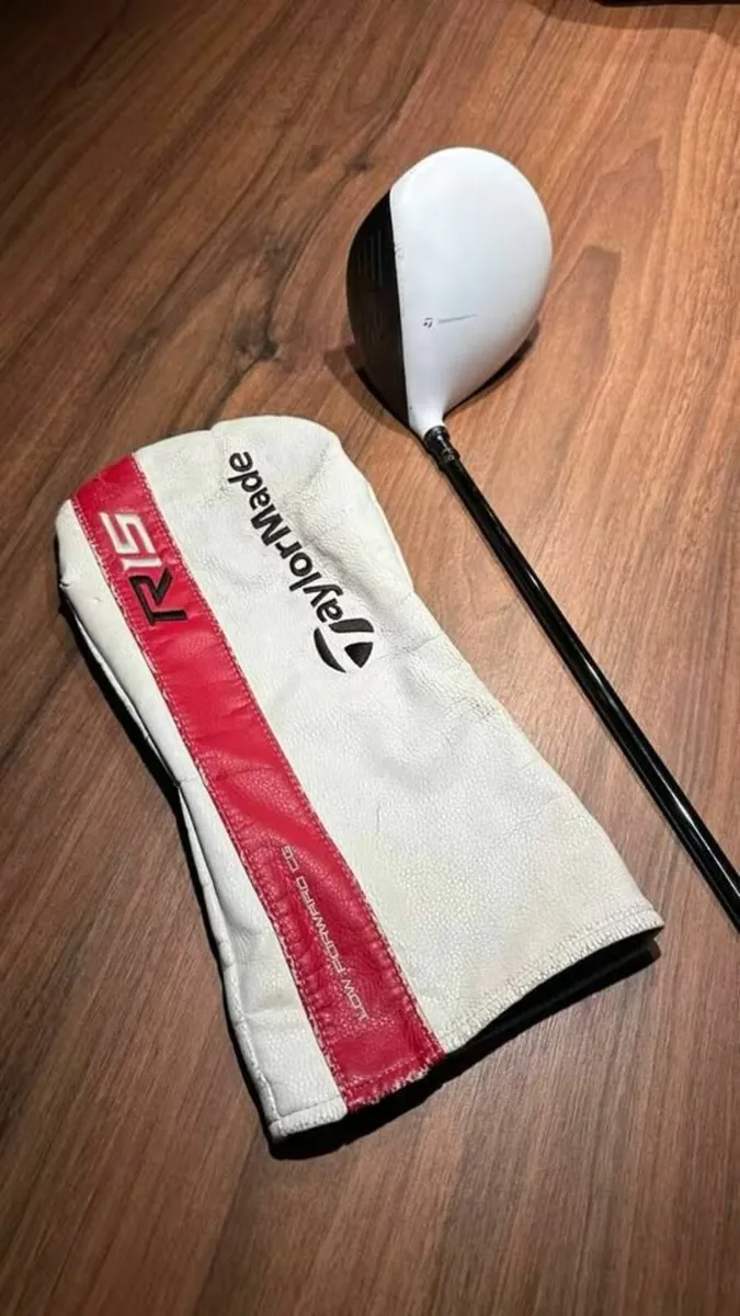 Taylormade R15 driver 10.5 - Image 1