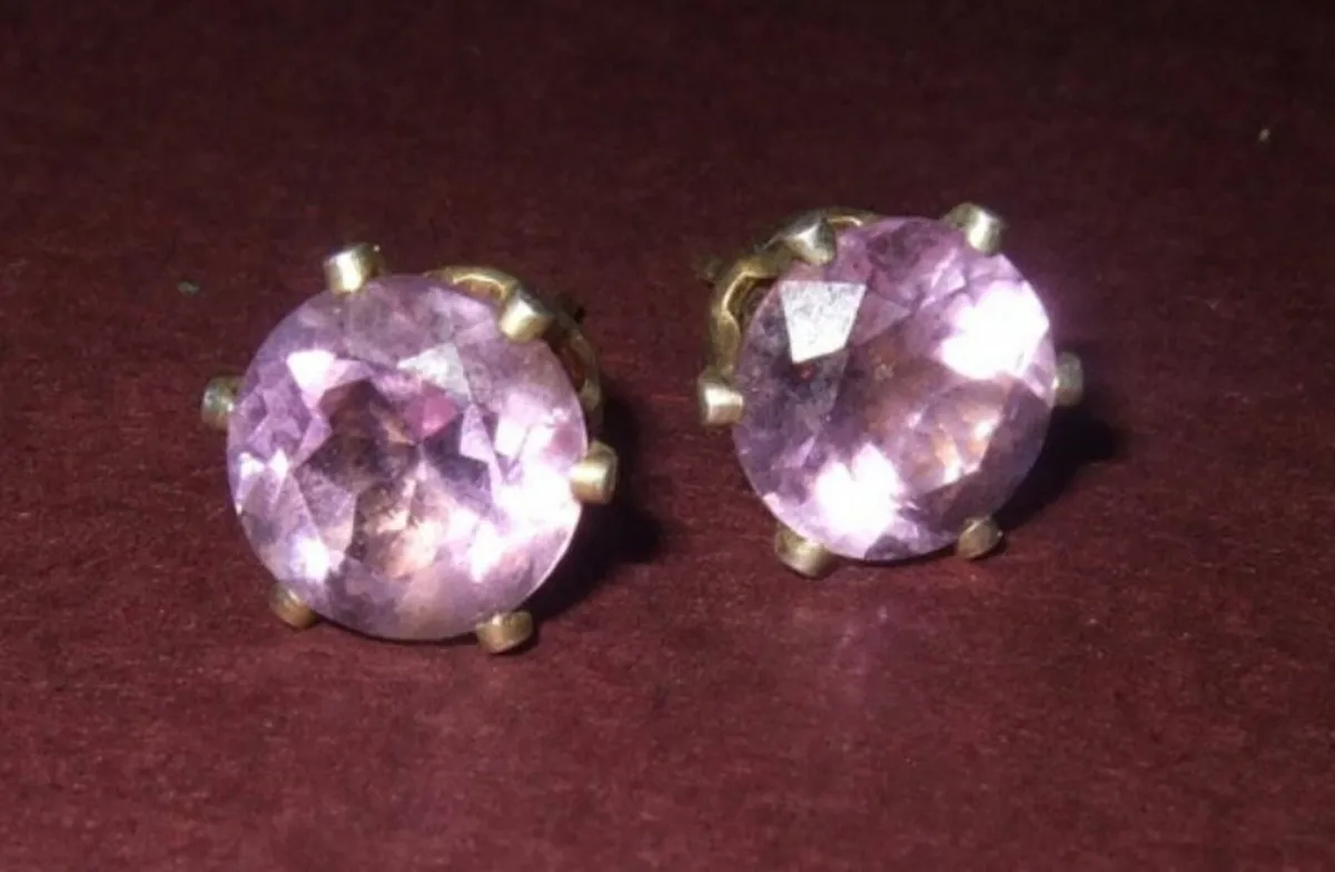 Vintage Silver Lavender Sapphire Solitaires. - Image 2