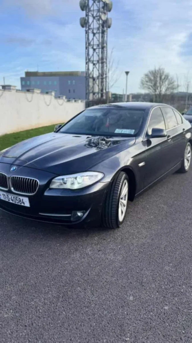 BMW 520D AUTOMATIC - Image 1