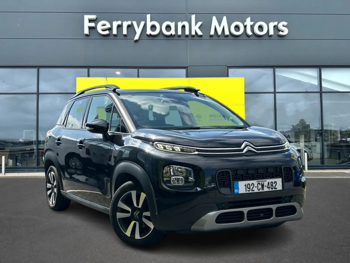Citroen C3 FEEL PURETECH 82 4 4DR - Image 1