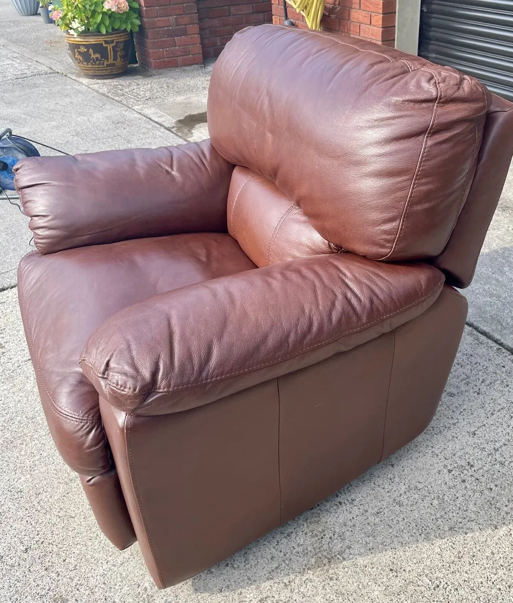 Single Electric Recliner Leather Chair - Image 2