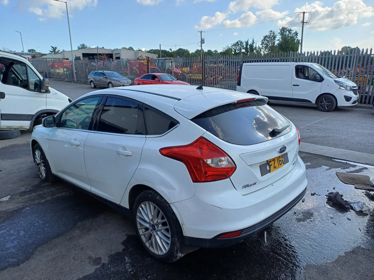 Ford FOCUS 2014 1L BREAKING - Image 2