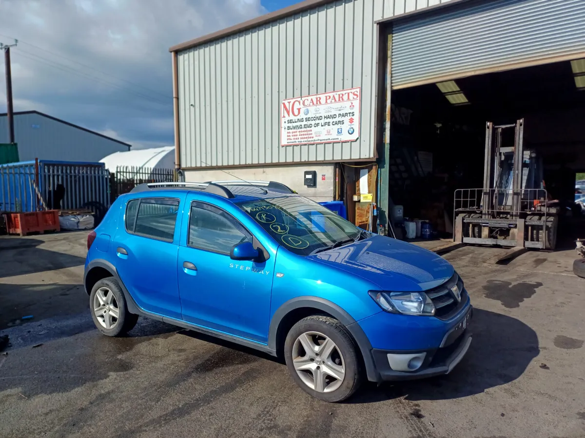 2016 dacia sandero stepway breaking - Image 1