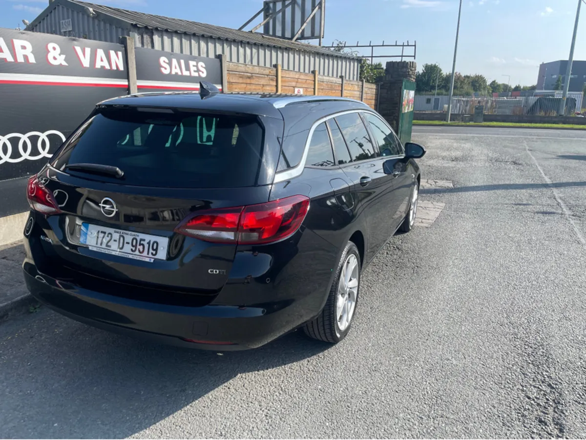 Opel Astra SPORTS TO TOURER SRI 1.6 CDTI 110PS 5DR - Image 4