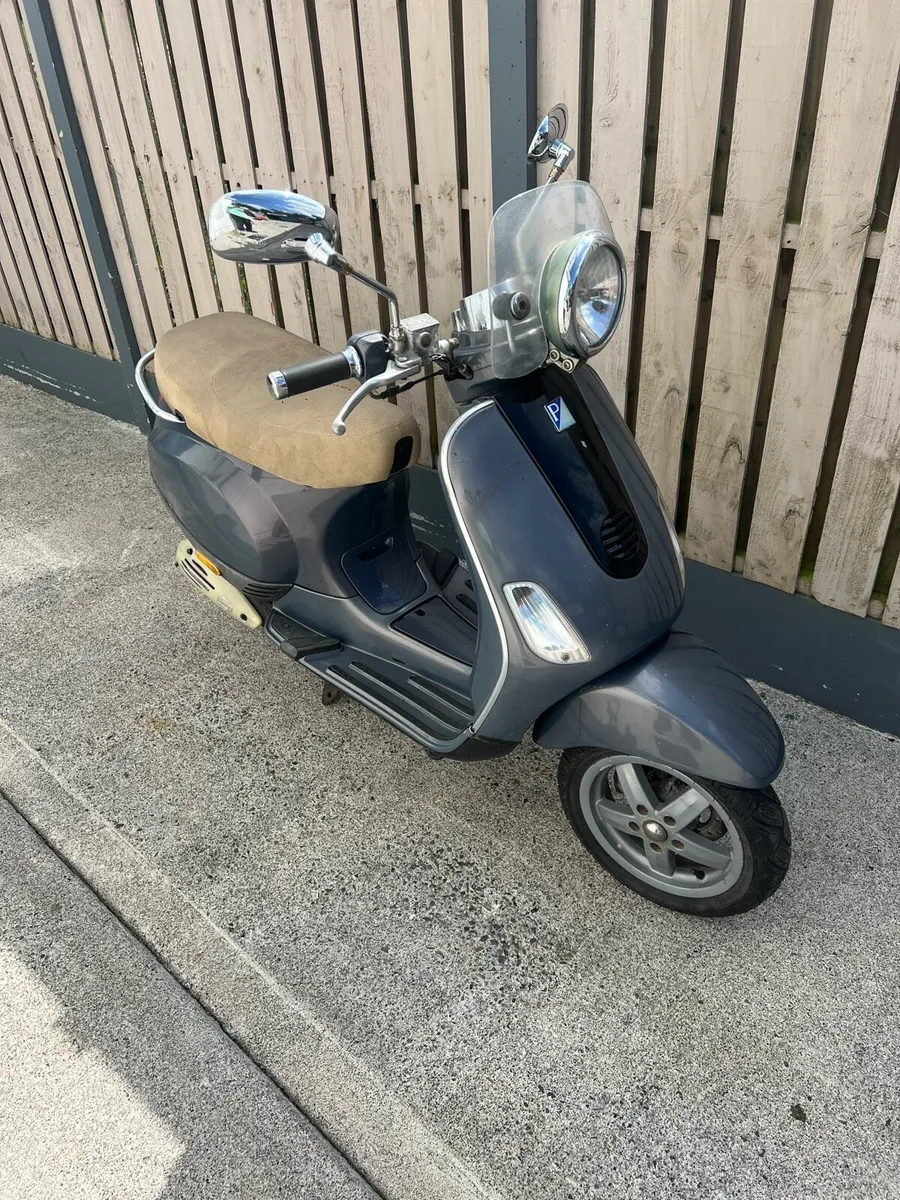 Vespa 50cc - Image 3